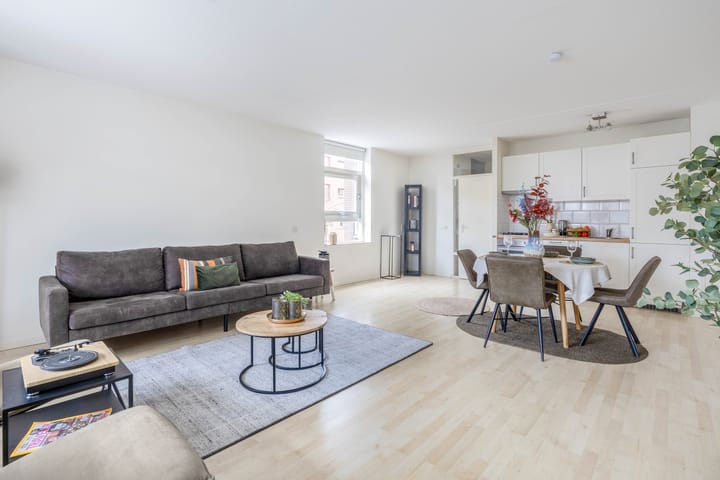 Photo 2 of Delflandseweg 231