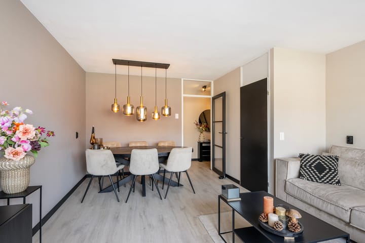 Foto 13 van Robert Schumanring 119