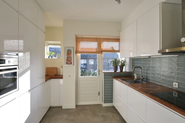 Photo 9 of Anthony van Dijcklaan 34