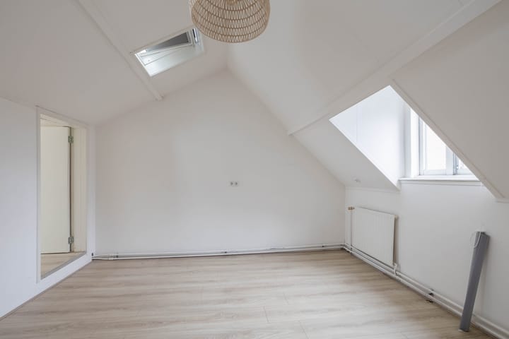 Foto 20 van Lange Stoep 1