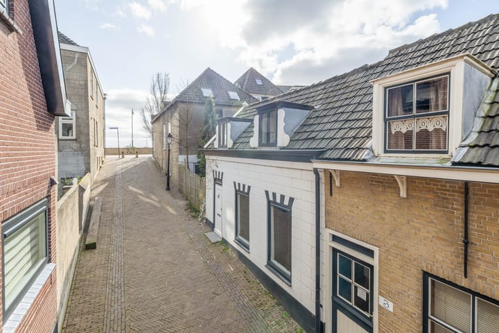 Foto 26 van Lange Stoep 1