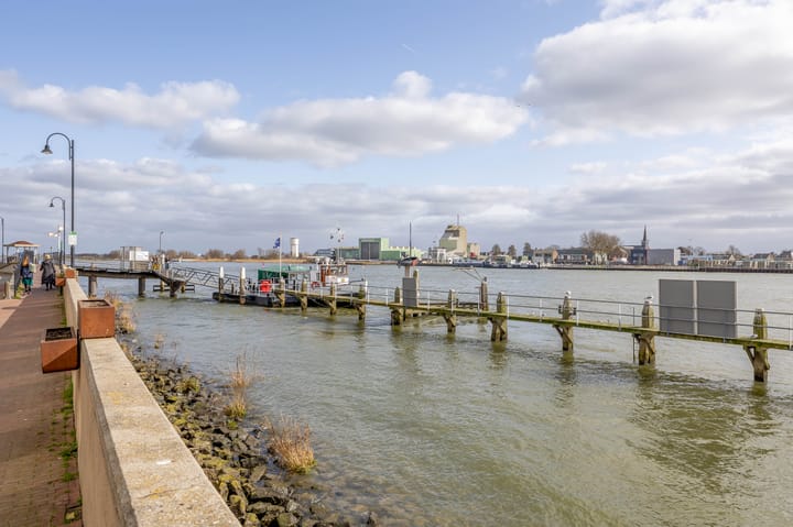 Foto 28 van Lange Stoep 1