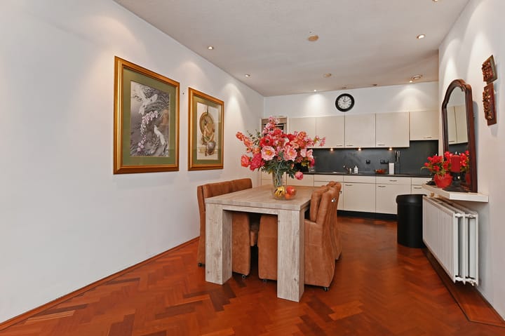 Foto 10 van Dokter Van Ledestraat 19