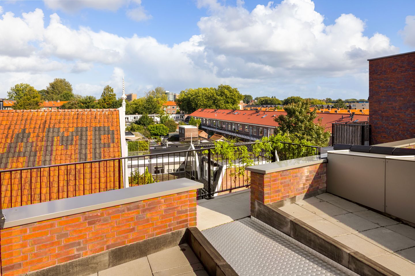 Foto 25 van Grootscheepmakersstraat 1-A25