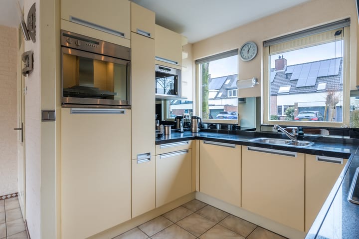 Photo 15 of Vijverbos 91