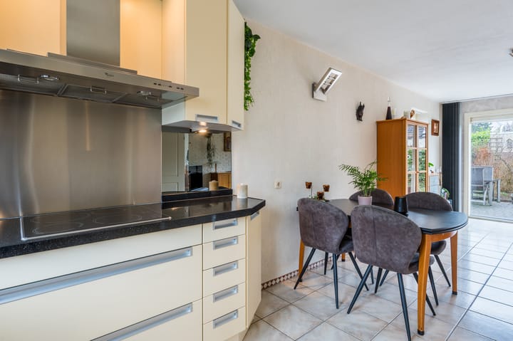 Photo 16 of Vijverbos 91