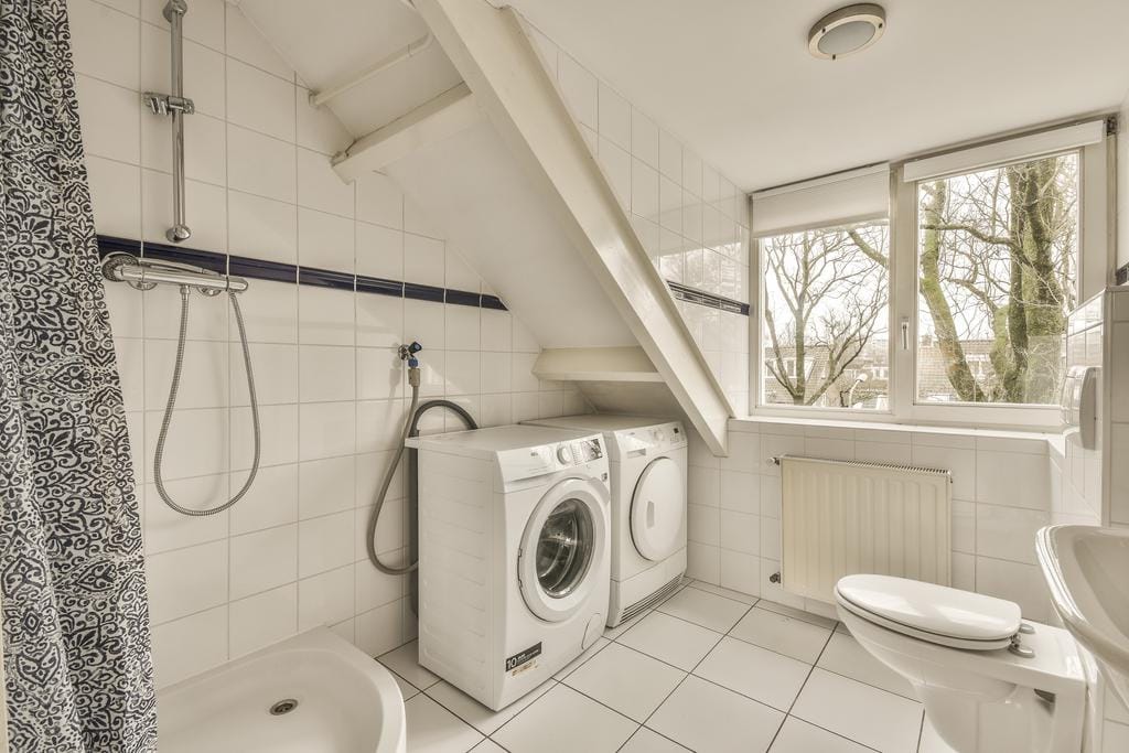 Photo 32 of De Savornin Lohmanlaan 16