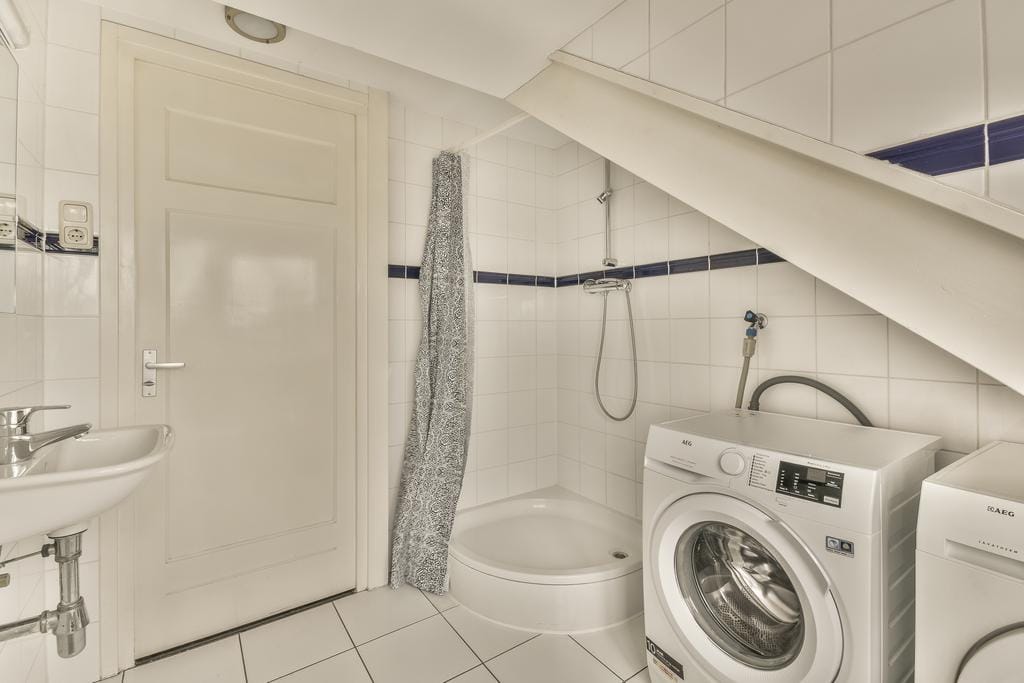 Photo 33 of De Savornin Lohmanlaan 16