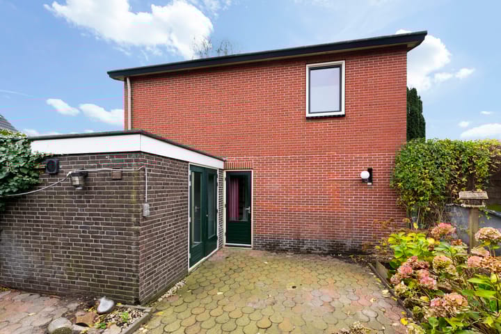 Foto 30 van Ds. de Geusstraat 27