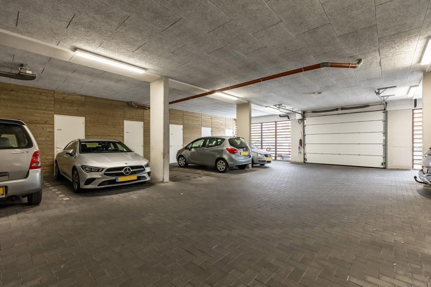 Foto 29 van Molenstraat 178-C