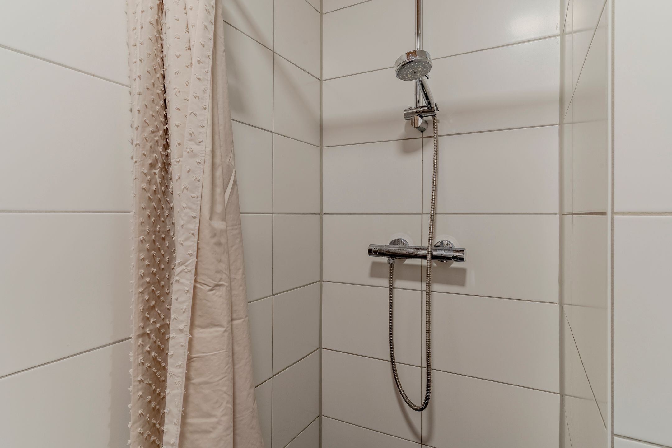 Foto 18 van Waterhoefstraat 23-B