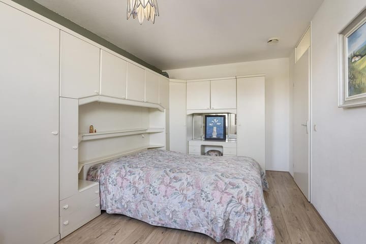 Foto 9 van Zilvervlek 25