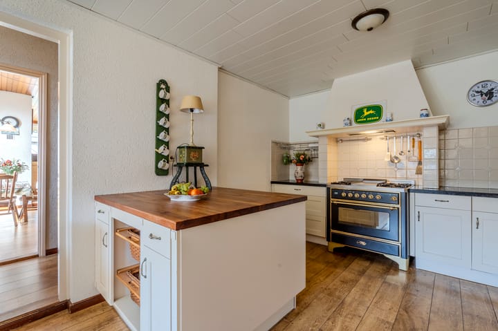 Foto 13 van Viaductstraat 165