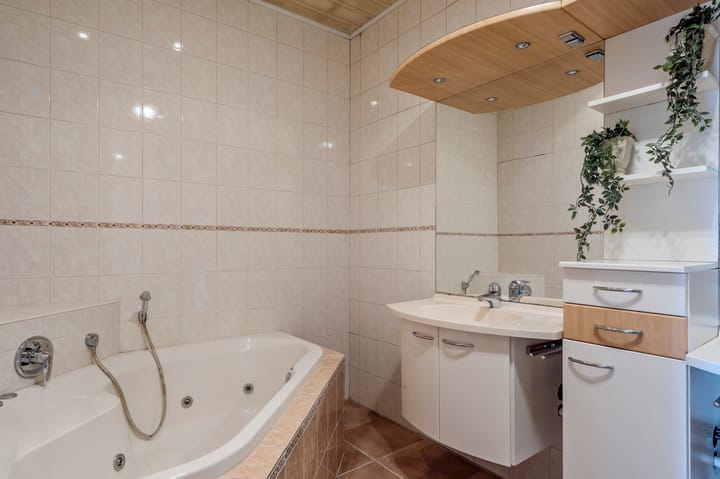 Foto 25 van Viaductstraat 165