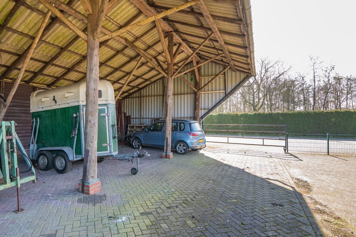 Foto 47 van Viaductstraat 165