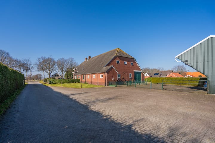 Foto 48 van Viaductstraat 165