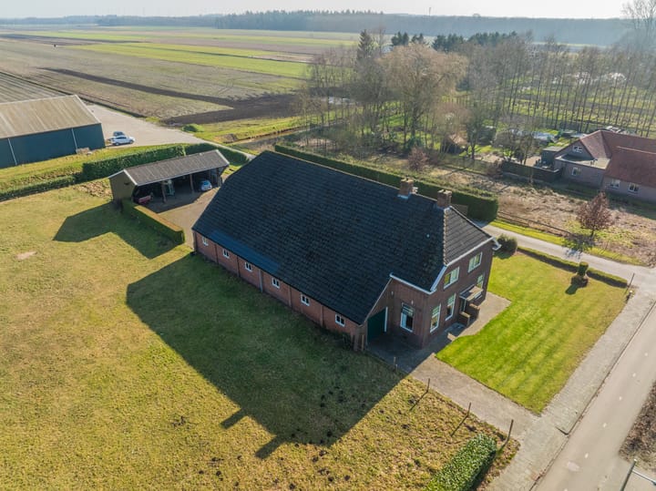 Foto 58 van Viaductstraat 165