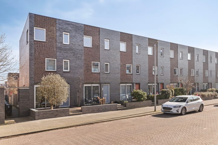 Foto 2 van J.H. van den Broekstraat 4