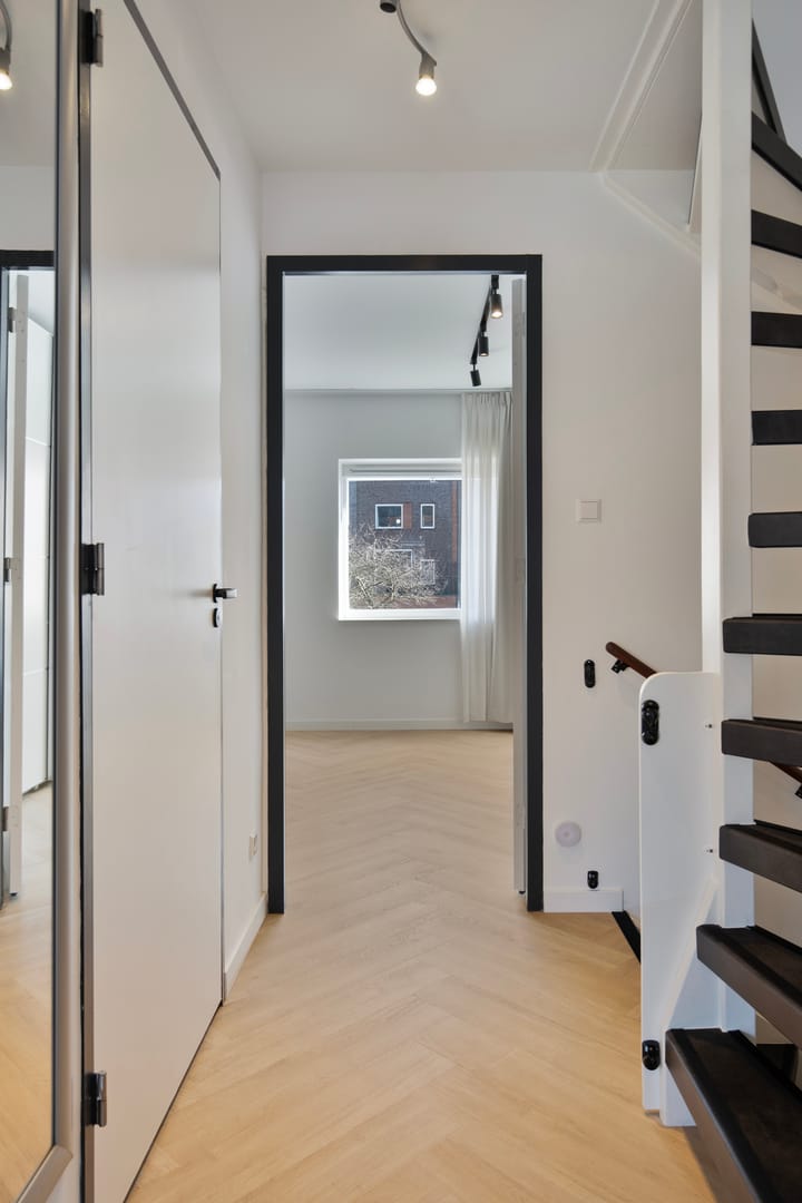 Foto 27 van J.H. van den Broekstraat 4