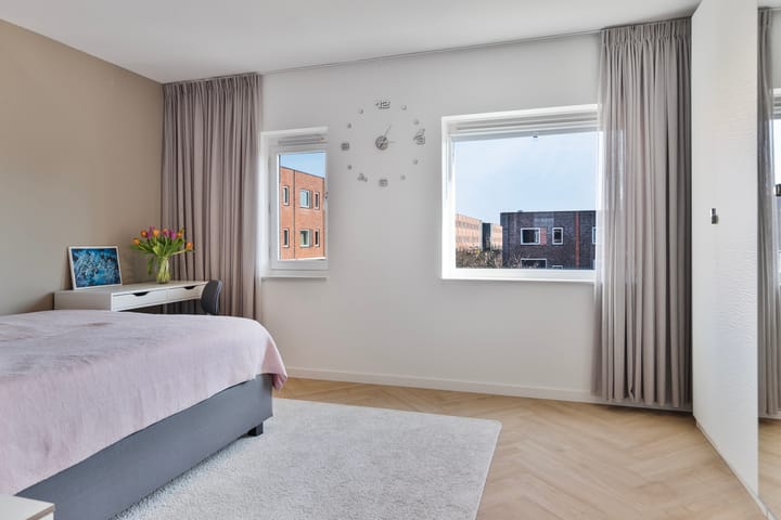 Foto 38 van J.H. van den Broekstraat 4