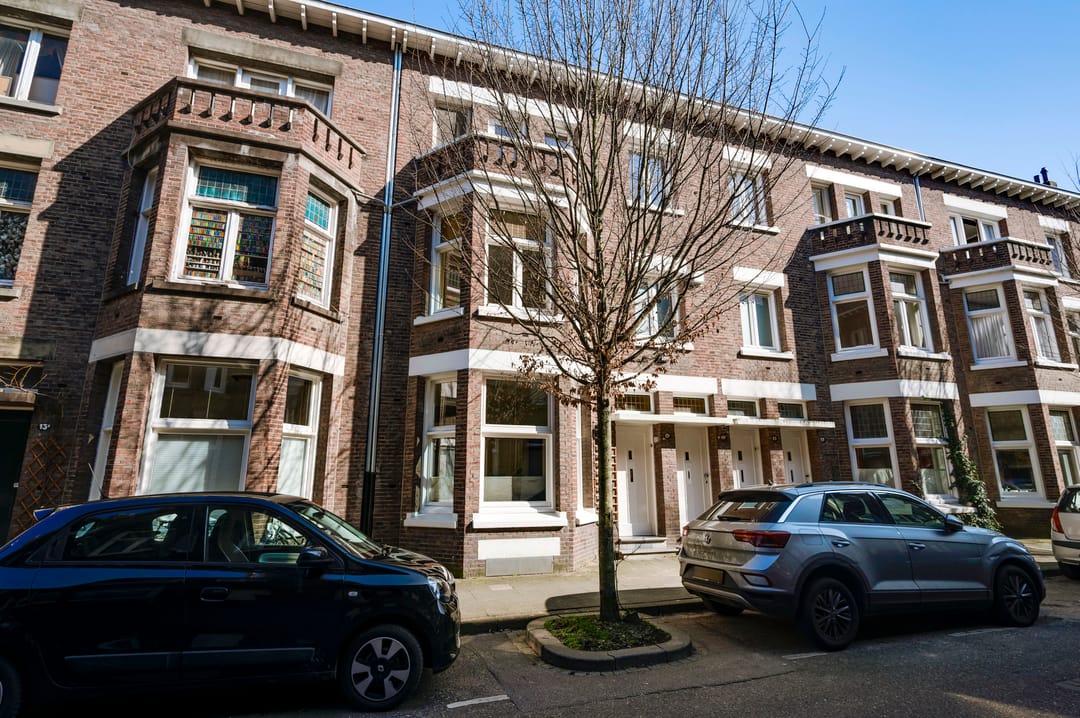 Photo 2 of Joseph Hollmanstraat 15-A