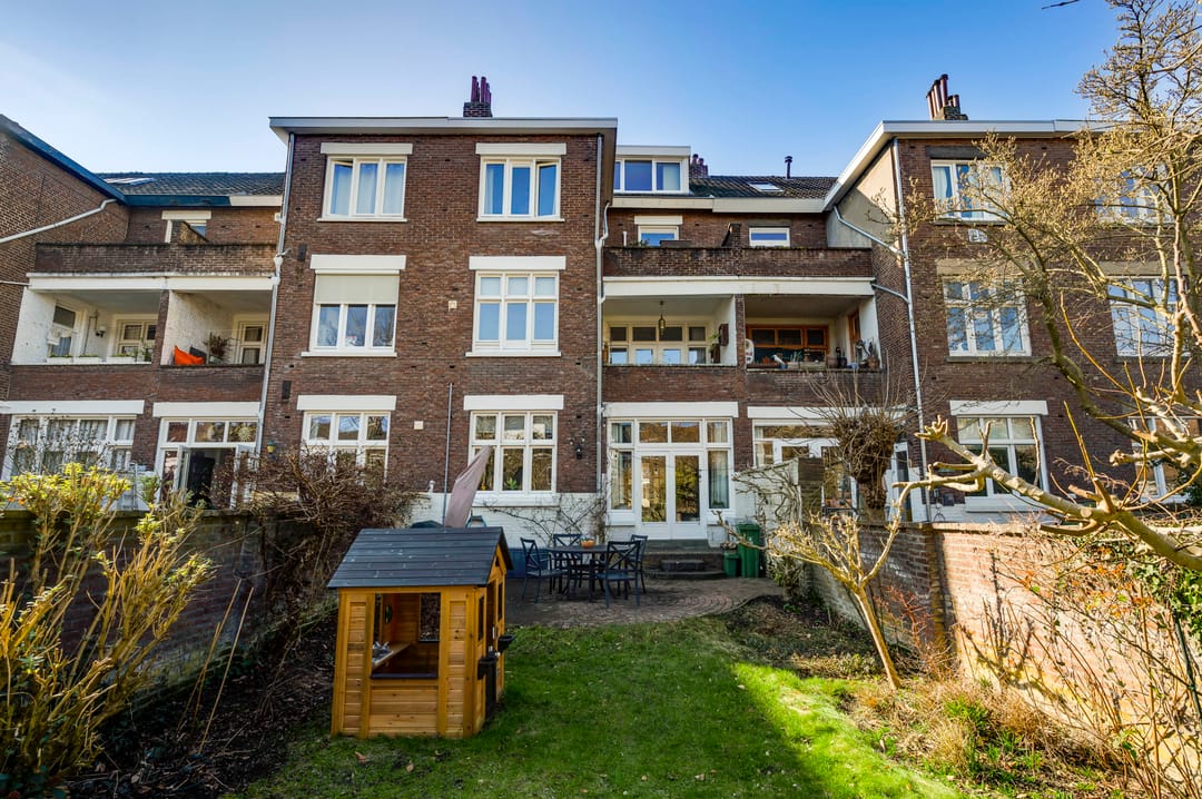 Photo 23 of Joseph Hollmanstraat 15-A