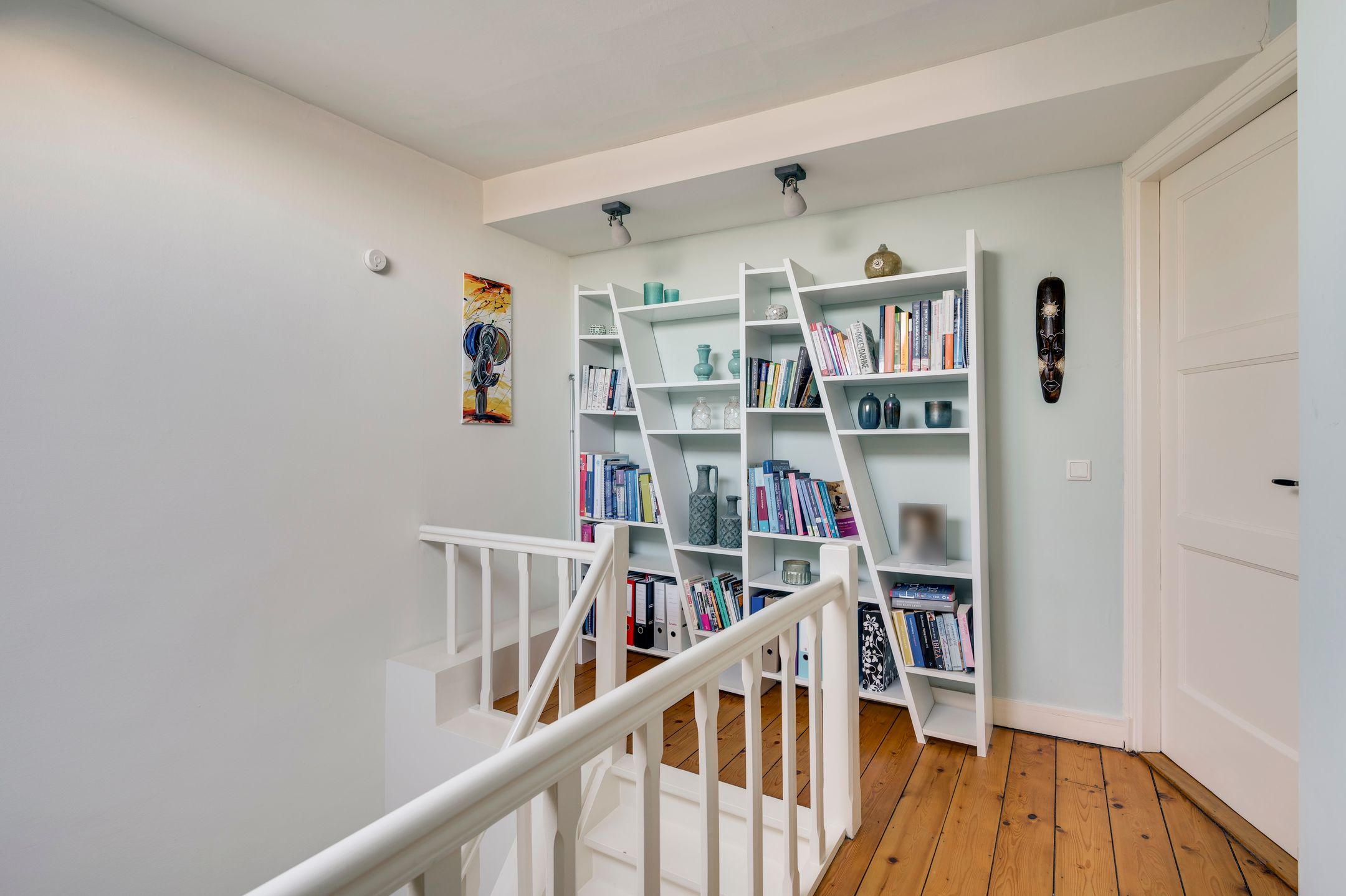 Photo 36 of Joseph Hollmanstraat 15-A