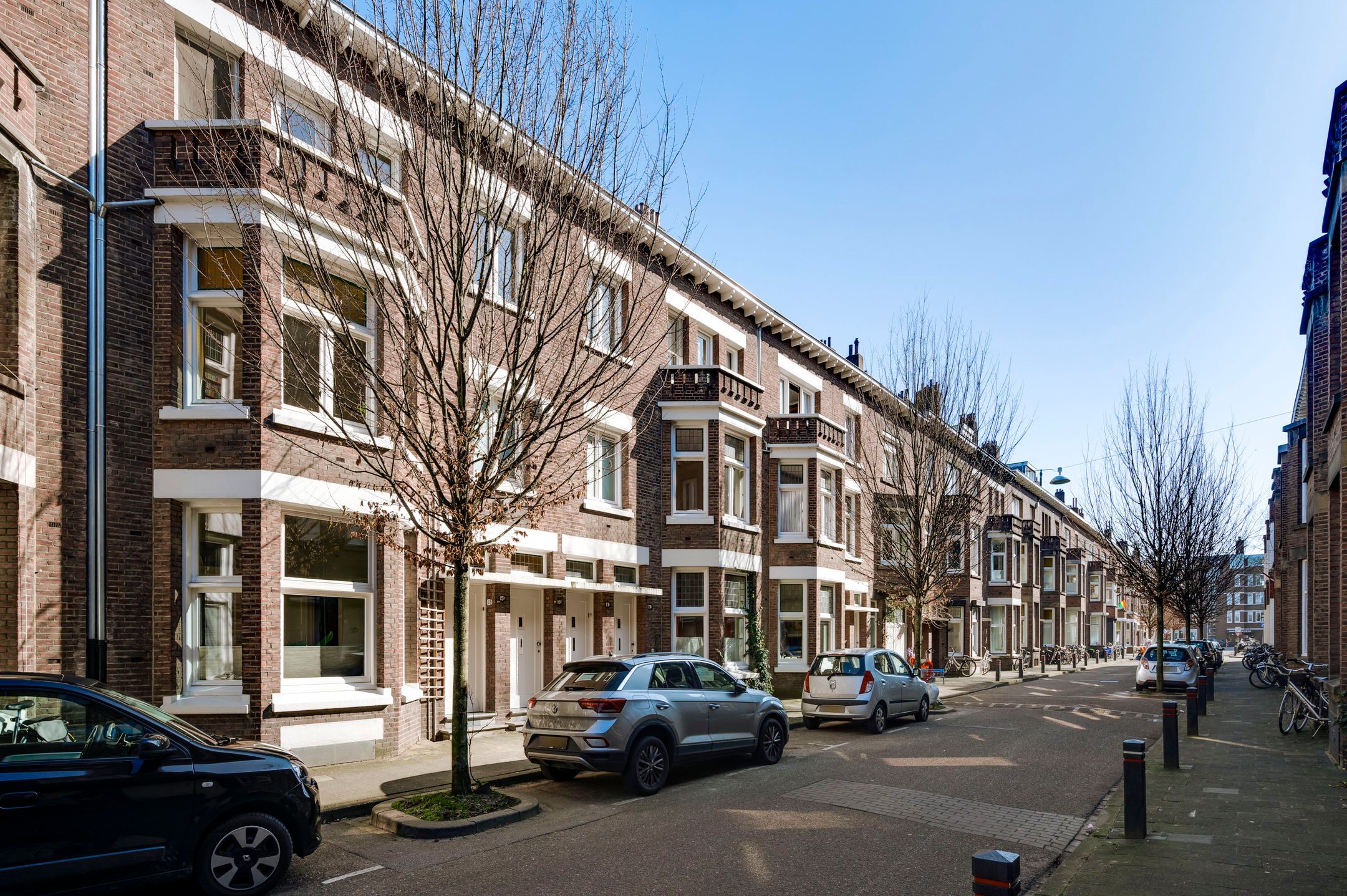 Photo 39 of Joseph Hollmanstraat 15-A