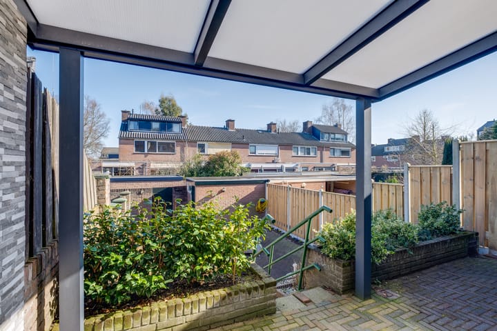 Foto 21 van Eduard van Beinumlaan 14