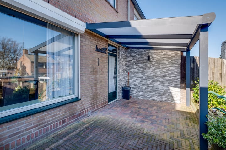 Foto 23 van Eduard van Beinumlaan 14