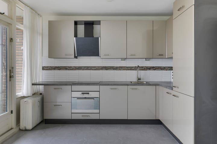 Foto 8 van Kerkwervesingel 135