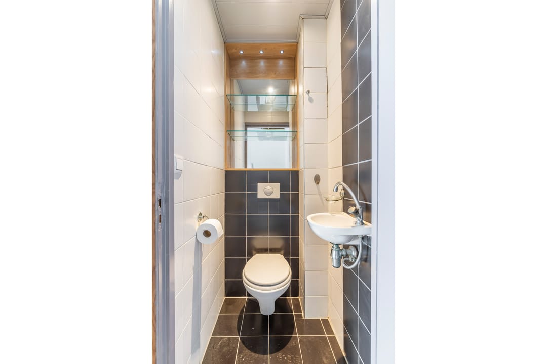 Photo 8 of Anthony Fokkerweg 162