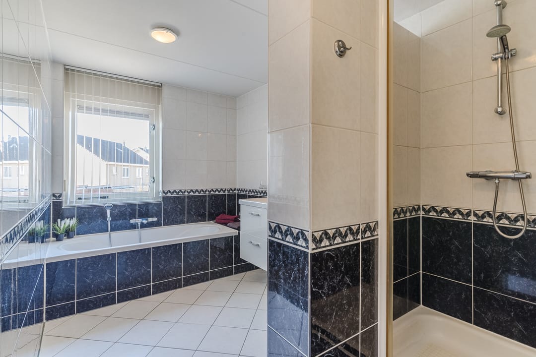 Foto 31 van Wielewaallaan 36