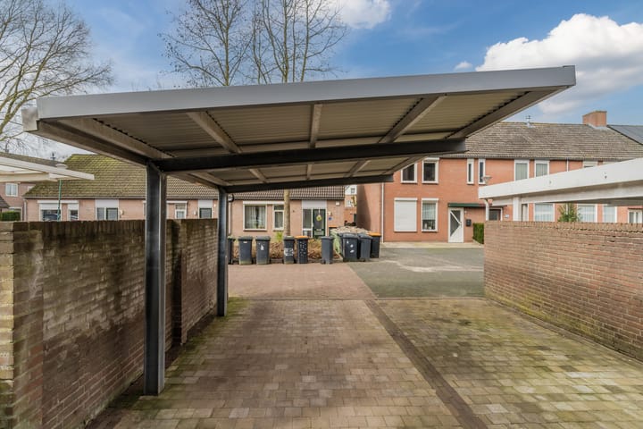 Foto 56 van Dassenburcht 6