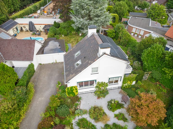 Foto 4 van Onder de Bomen 5-A