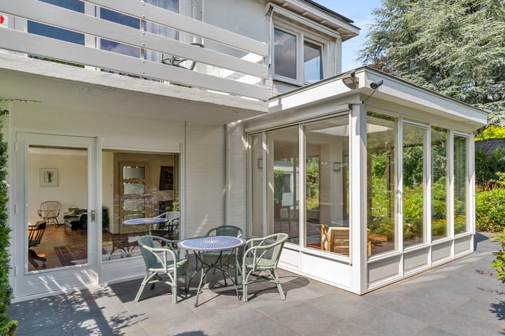 Foto 8 van Onder de Bomen 5-A