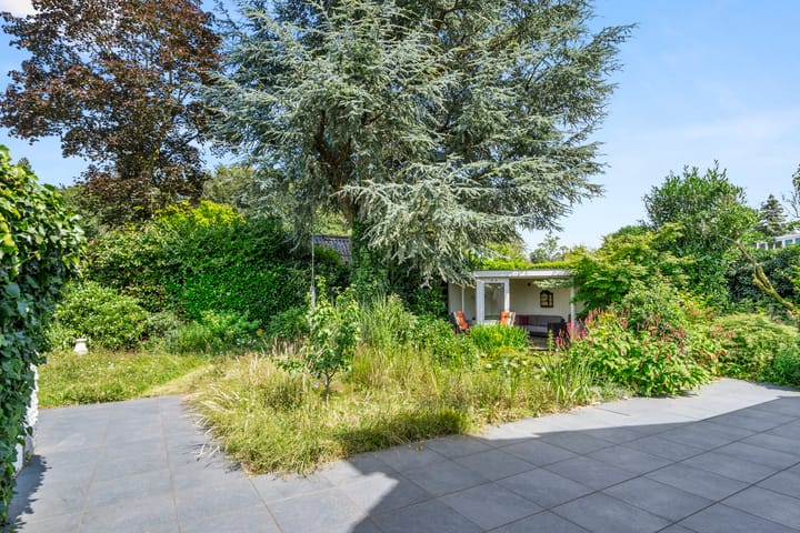 Foto 11 van Onder de Bomen 5-A