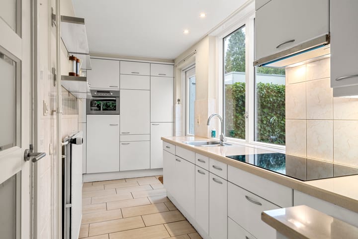 Foto 31 van Onder de Bomen 5-A