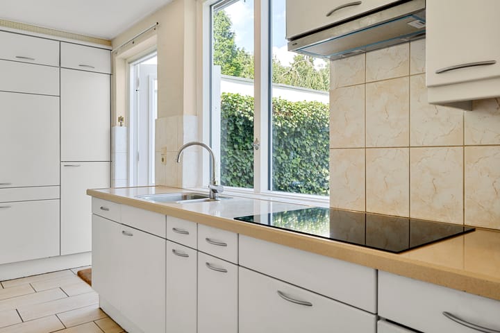 Foto 32 van Onder de Bomen 5-A