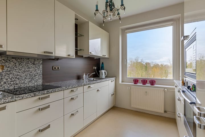 Foto 22 van Esschebaan 80