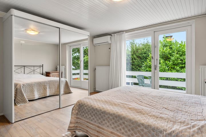 Foto 40 van Onder de Bomen 5-A