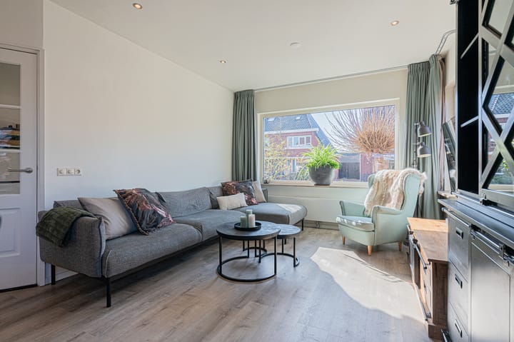 Foto 11 van Acacialaan 35