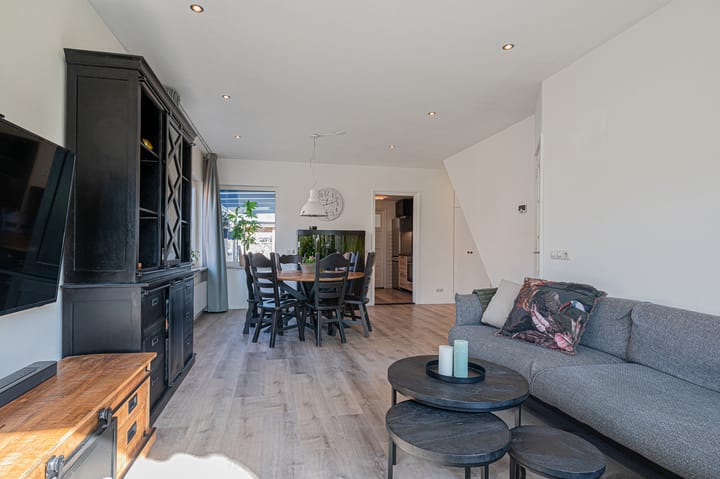 Foto 13 van Acacialaan 35