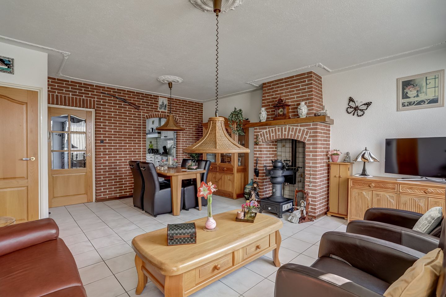 Photo 4 of Van Dubbelmondestraat 4