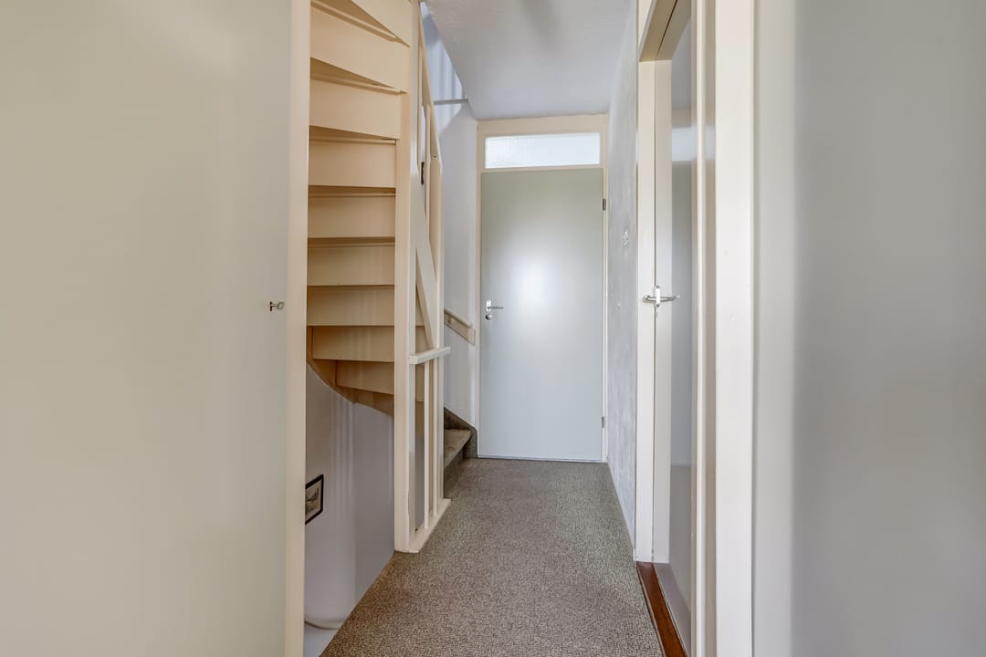 Photo 17 of Van Dubbelmondestraat 4