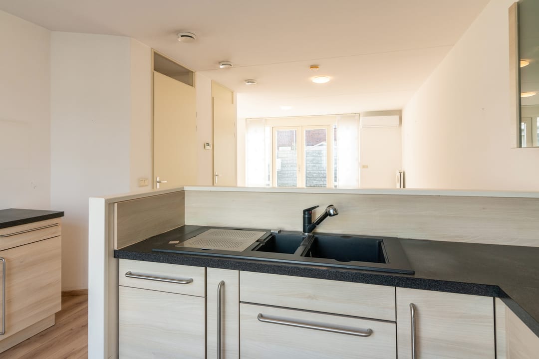 Foto 13 van Johan Hoenplantsoen 28