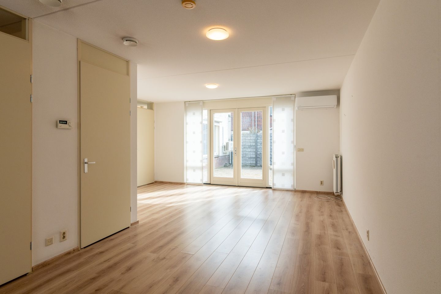 Foto 14 van Johan Hoenplantsoen 28