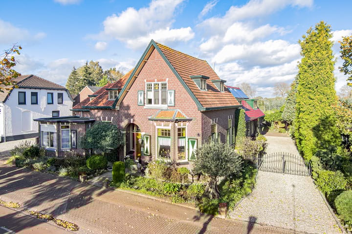 Grotestraat 11