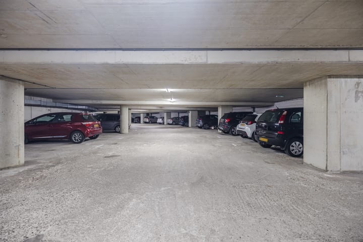 Photo 28 of Hemenweg 80