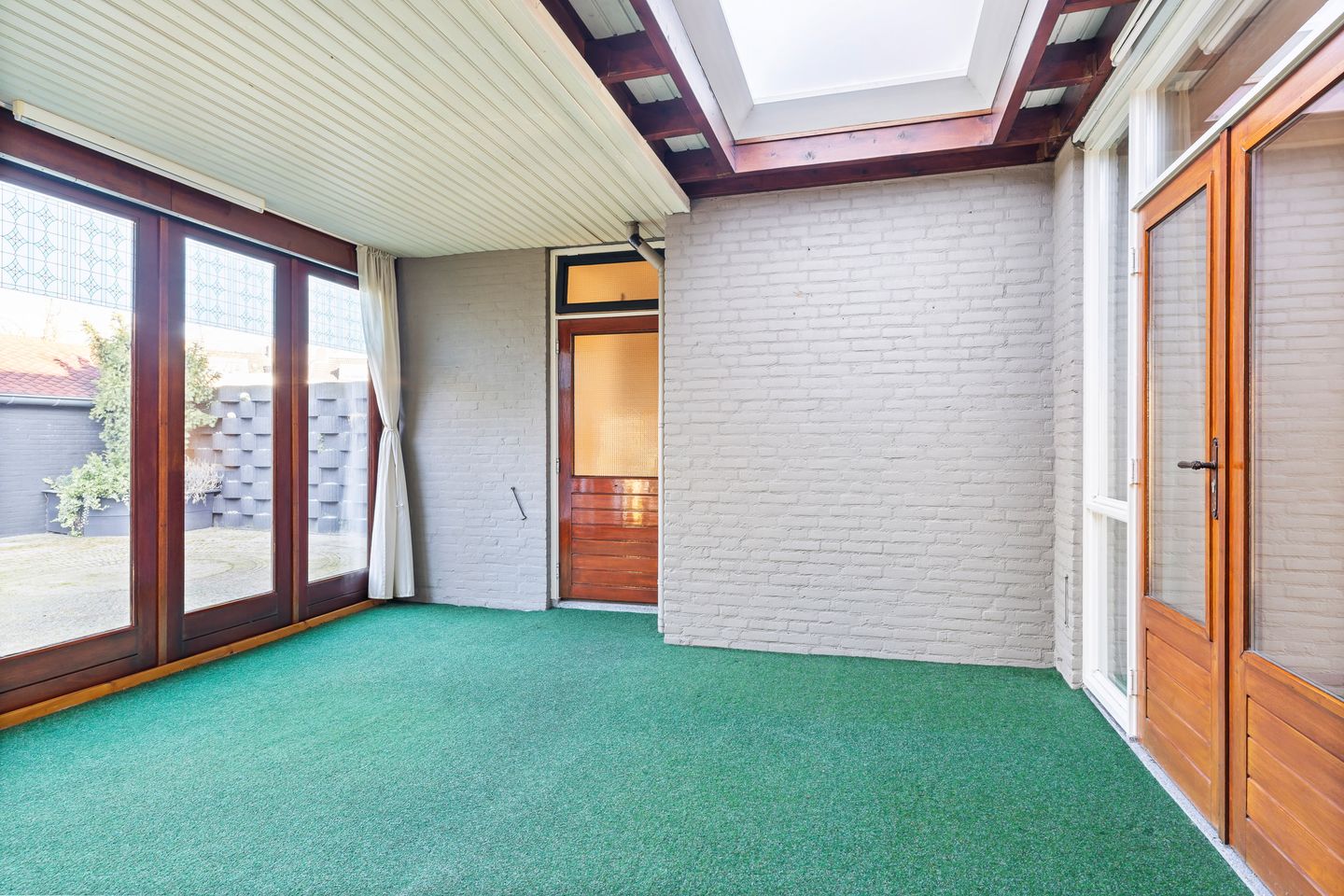 Foto 19 van Unastraat 15